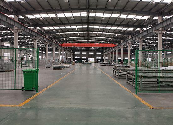 ৩২০০*১৩৫০ নোমেক্স কাটার জন্য ভ্যাকুয়াম সিস্টেমের সাথে কাটার মেশিন 3