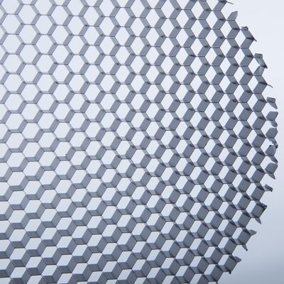 Al3003 অ্যালুমিনিয়াম মধুচক্র কোর মধুচক্র Louver হালকা গ্রিড প্রাকৃতিক রঙ