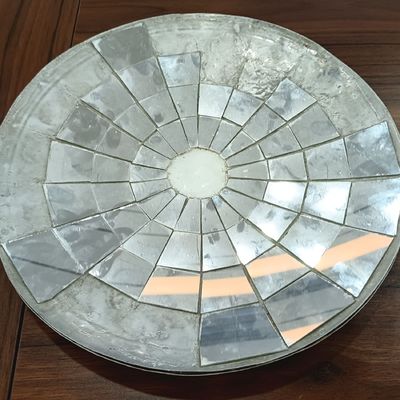 আকার 1500 * 1800 মিমি অ্যালুমিনিয়াম মধুচক্র প্যানেল সৌর প্যানেল ব্যবহার করা হয়