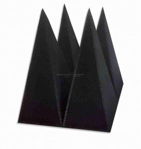 আরামিড মধুচক্রের কোরকে শোষণকারী লেপ দিয়ে আবৃত করে রুমগুলিকে সুরক্ষিত করতে ব্যবহার করা যেতে পারে